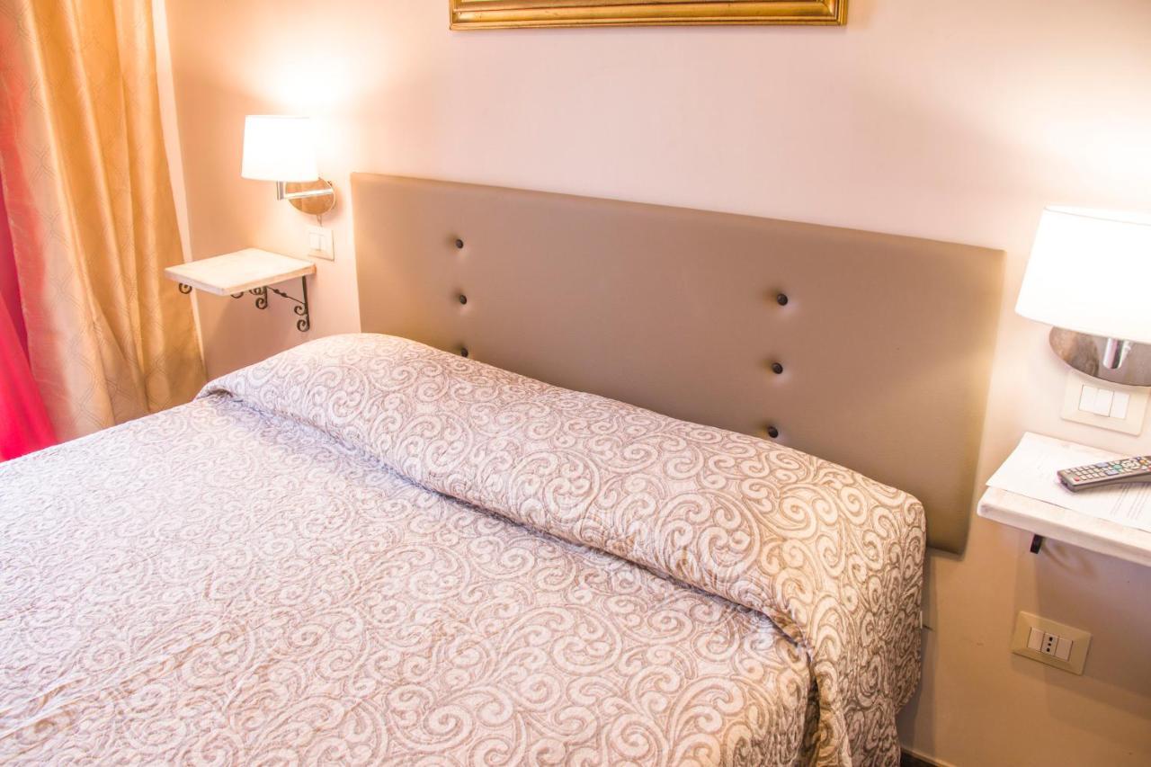 B&B Luxury Lecce Eksteriør billede